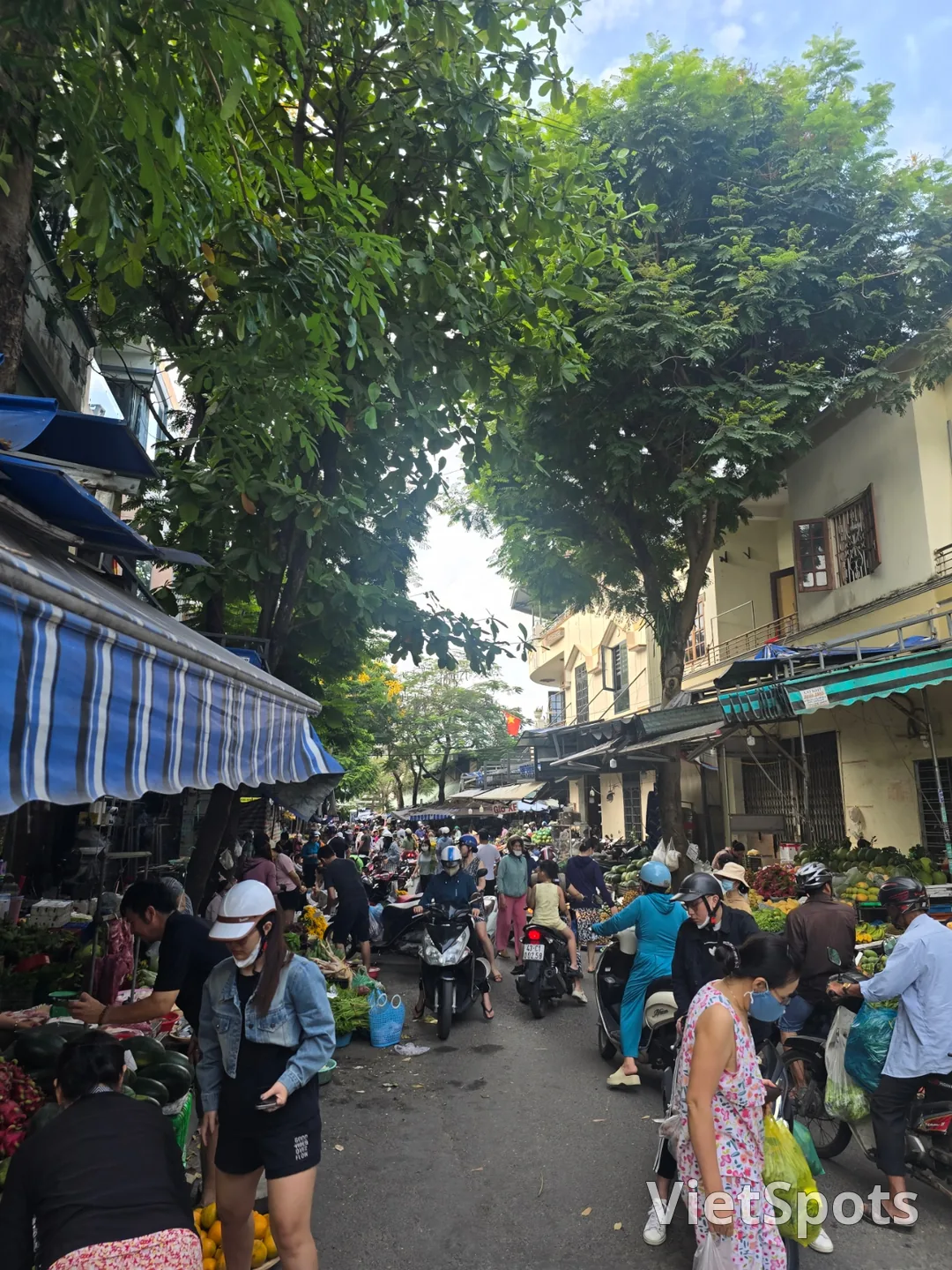 (Đánh giá) Chợ Bakmian