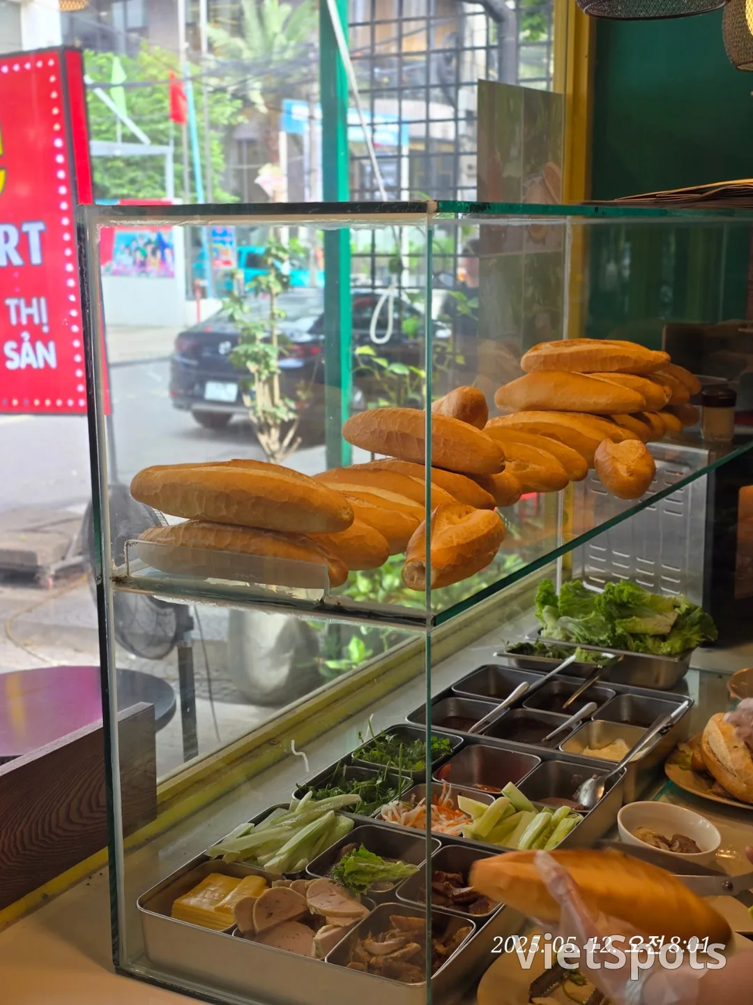 (Đánh giá) Nơi lần đầu đến chỉ mua mỗi bánh mì