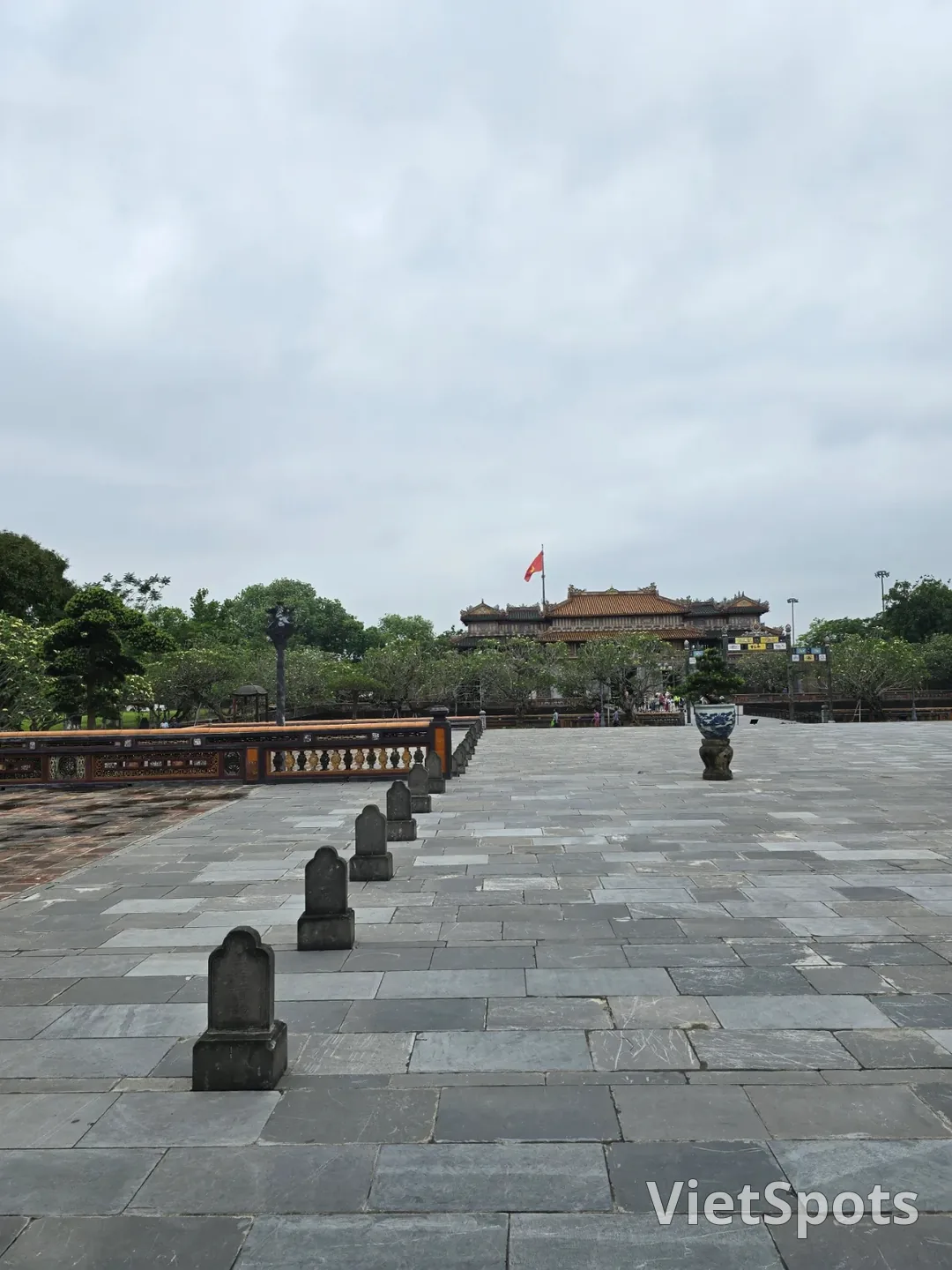 รีวิว) ทัวร์เว้ 4 ทัวร์พระราชวัง