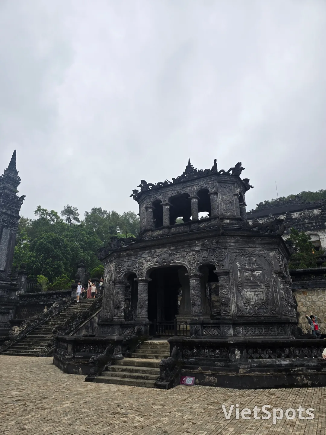 点评)顺化5号游 天姥寺 启定皇陵