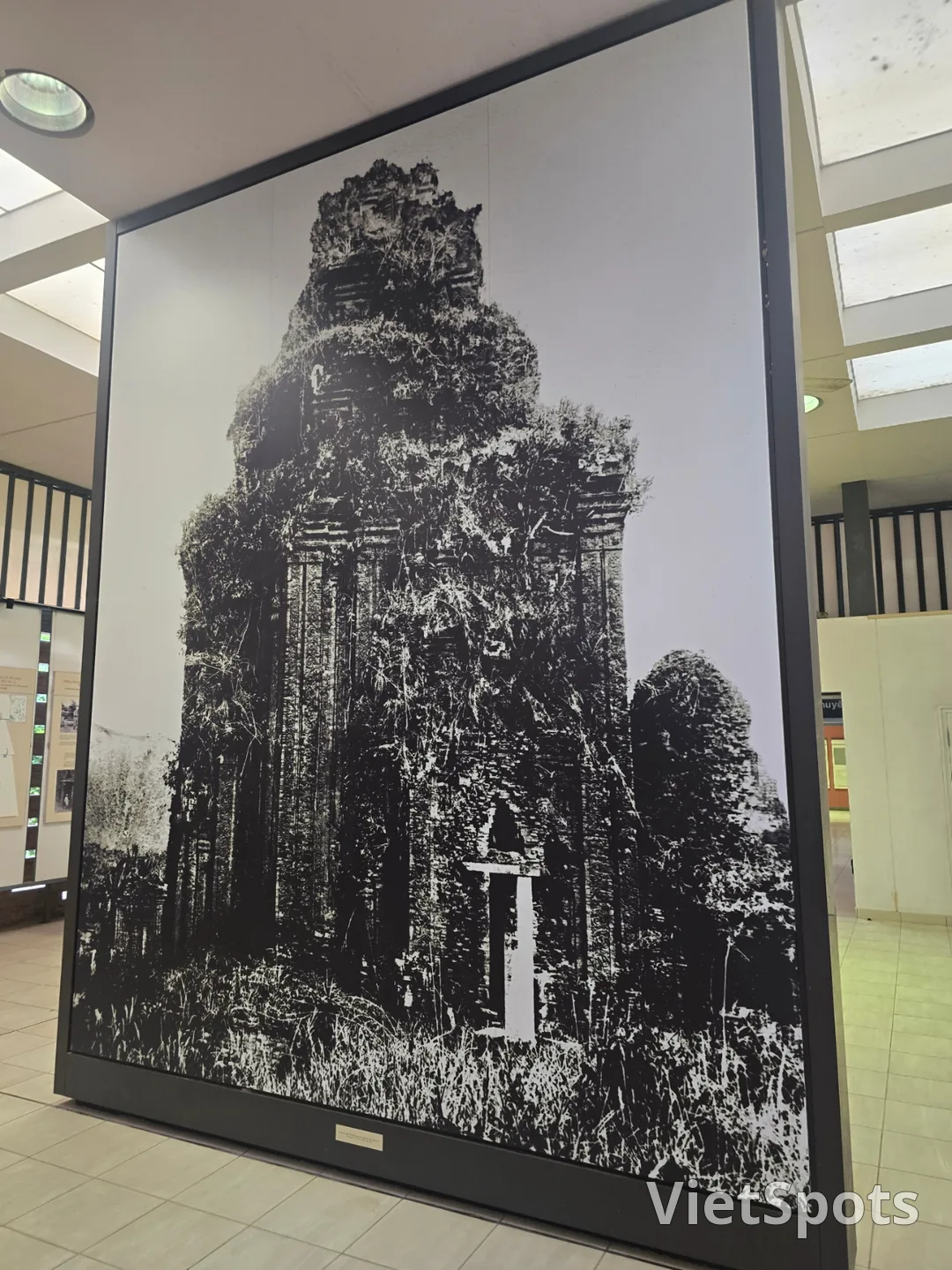 (🇻🇳 Phòng 6, 30/8 - 4/9) Nhật ký du lịch.. Thánh địa Mỹ Sơn (Được dịch là "Tôi sẽ đi gặp con trai tôi!!!!")