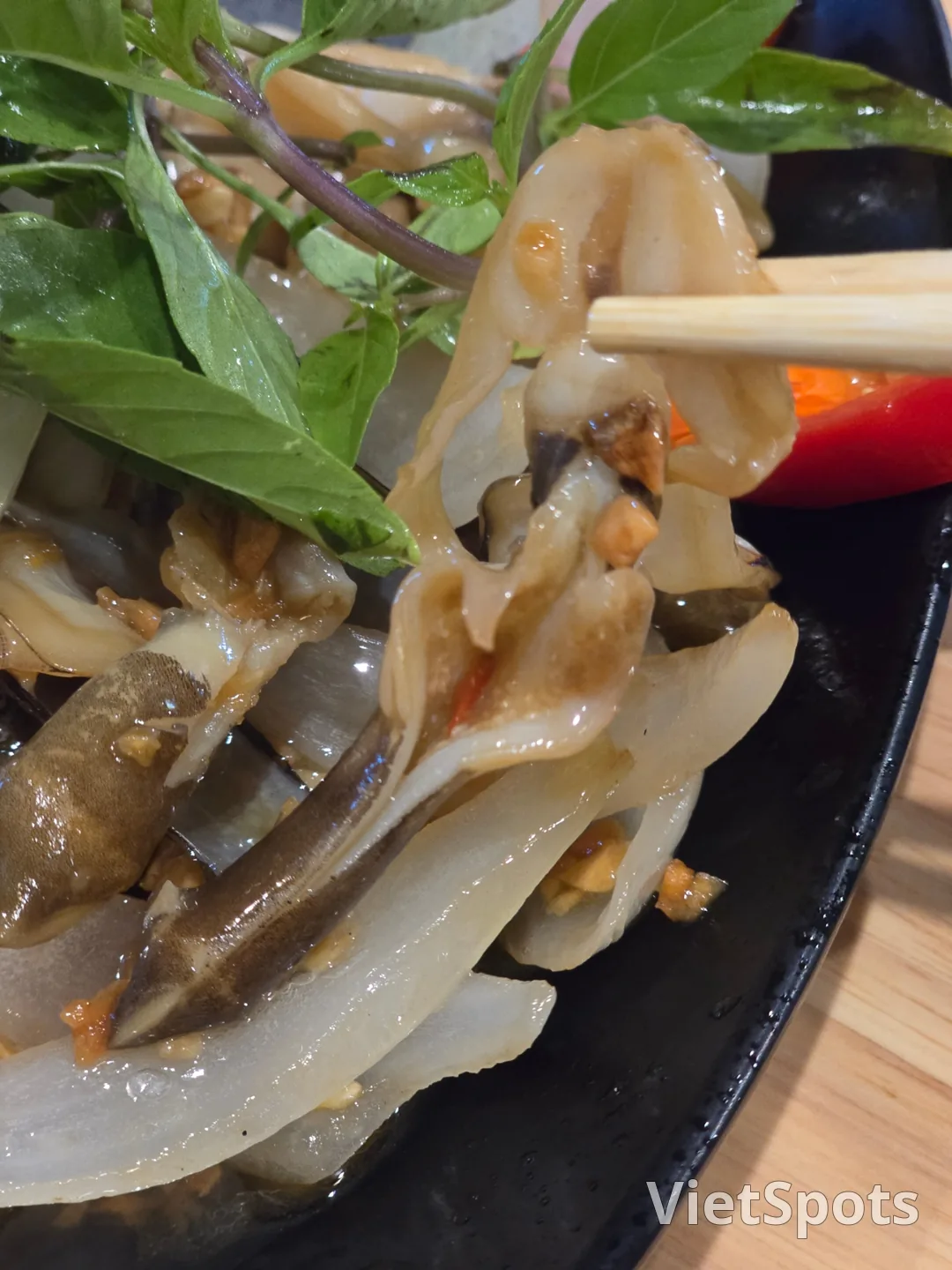 (🇻🇳6号房 8月30日~9月4日) 游记.. 深夜晚餐时间的「Ocken 会安海鲜餐厅」