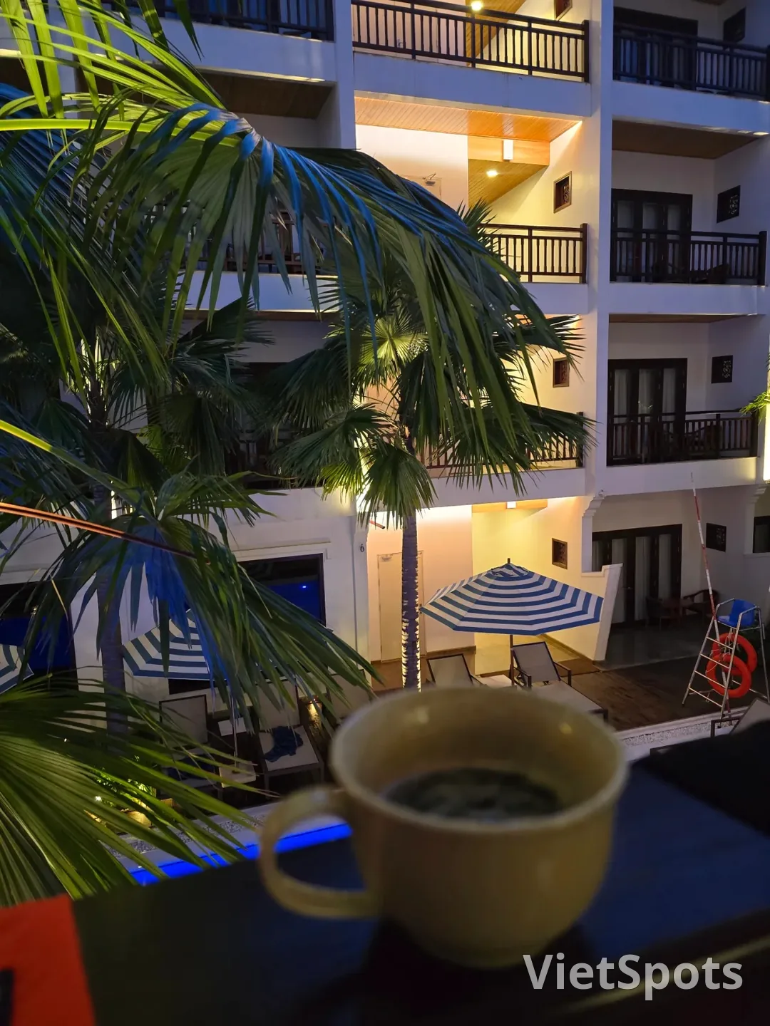 (🇻🇳phòng 6, 30/8~4/9) Nhật ký du lịch.. hồ bơi ở Vinpearl!!! Có phải hồ bơi nước nóng không!?