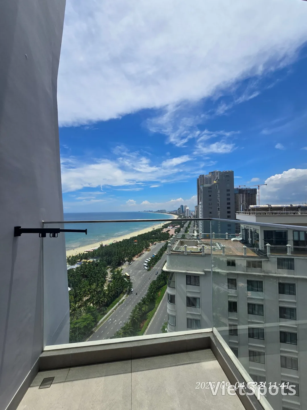 (🇻🇳6人 8月30日~9月4日) 旅行记.. 住宿转移,大叻接送