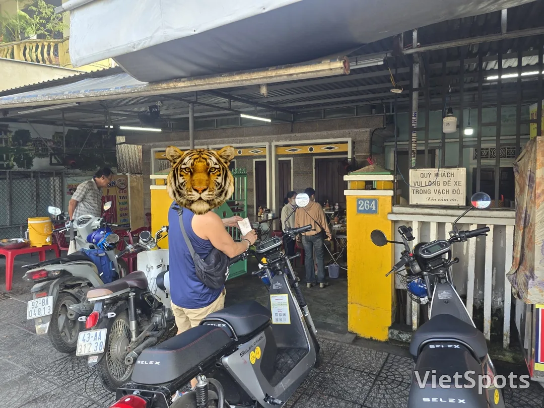 🇻🇳 Review (Well-matched, intermediate-level Da Nang trip 5-day course) Day 2