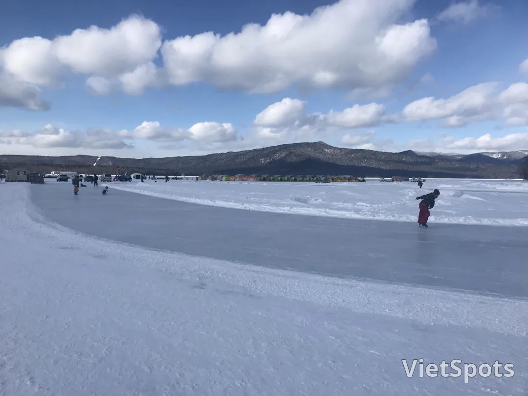 【北海道五天四夜跟團遊記】層雲峽冰瀑季 × 網走破冰船 × 