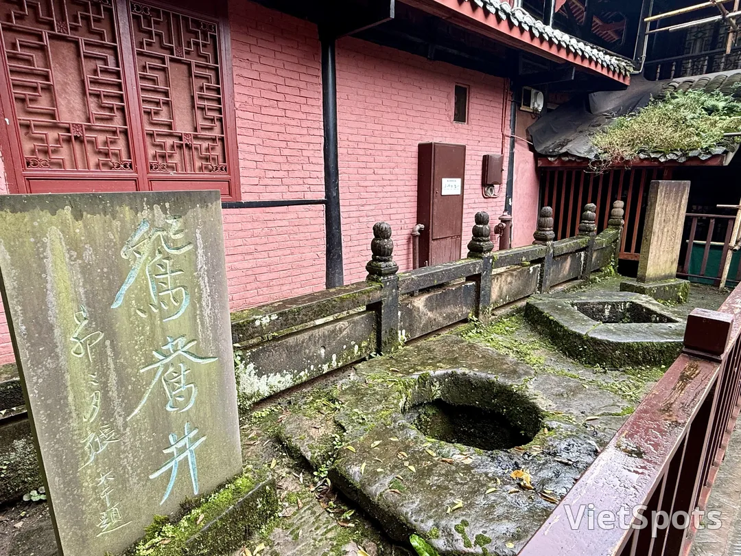相片 2025-10-21 14 43 39.jpg