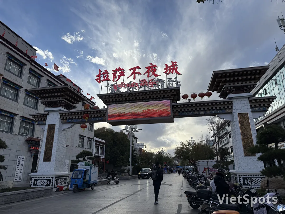 相片 2025-10-23 18 27 26.jpg