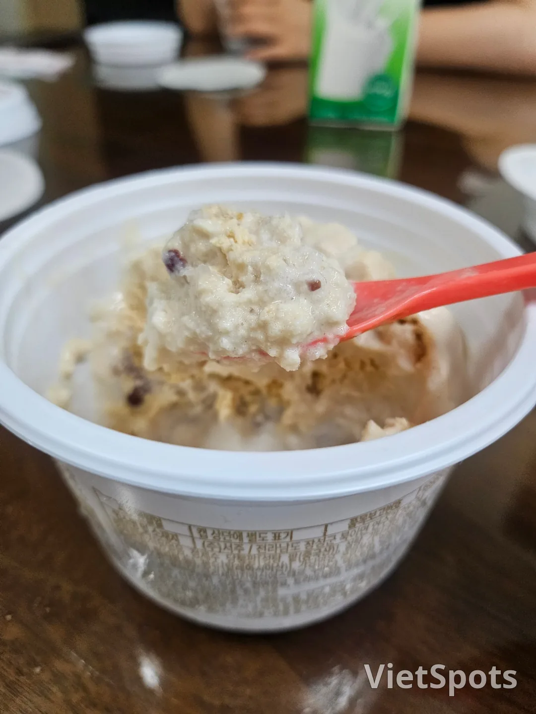 甜点是岘港当地的人气美食 🍨