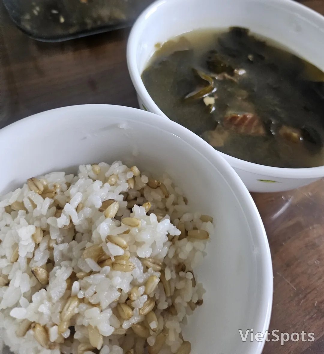 Thời gian cà phê sau bữa ăn
