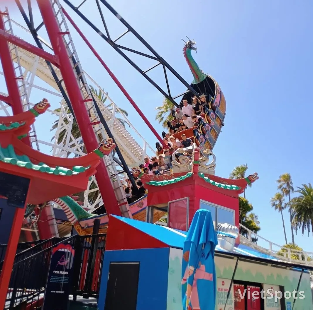 🇦🇺 ลูน่าพาร์ค (Luna Park) เมลเบิร์น