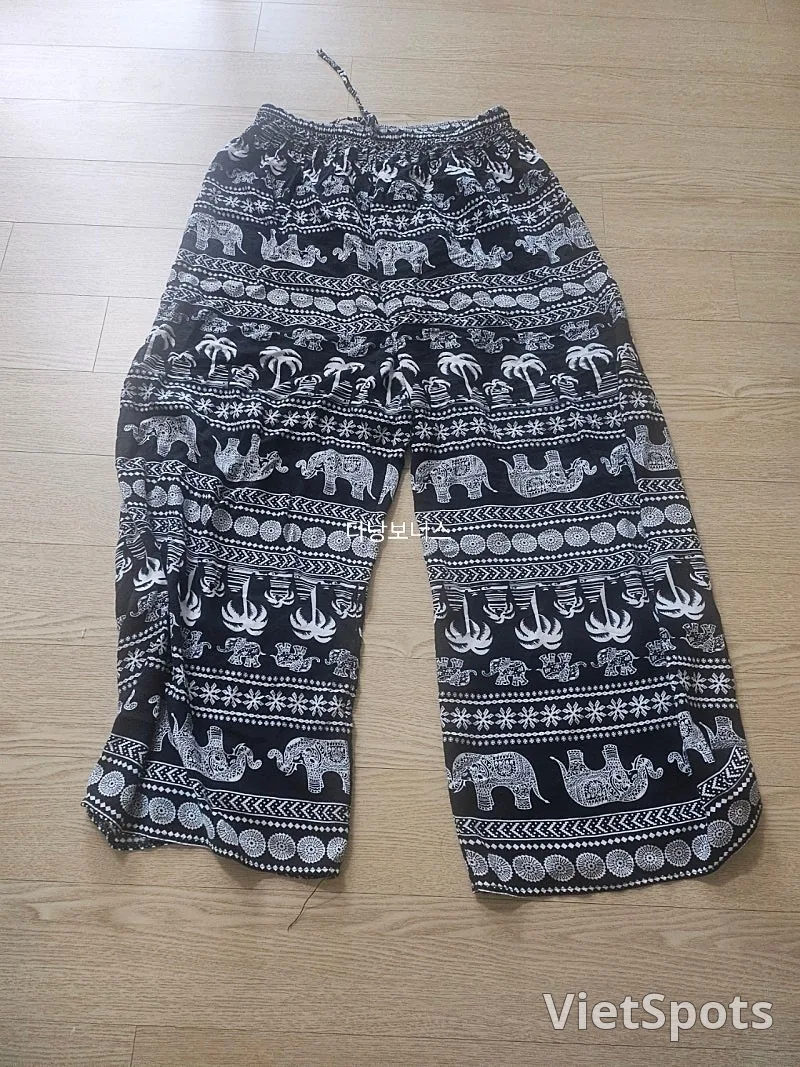 🇻🇳 (Review) When buying elephant pants at Han Market, reinforced stitching is a must