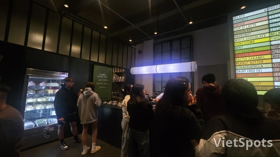 🇦🇺Đêm Melbourne còn nhiều tiếc nuối (phụ đề: bụng đựng tráng miệng là bụng riêng!!)