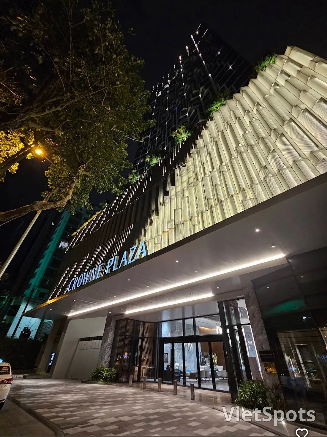 🇻🇳(Bài đánh giá) Tình trạng phòng của Bay Capital Da Nang Hotel (= Crowne Plaza Da Nang City Center)