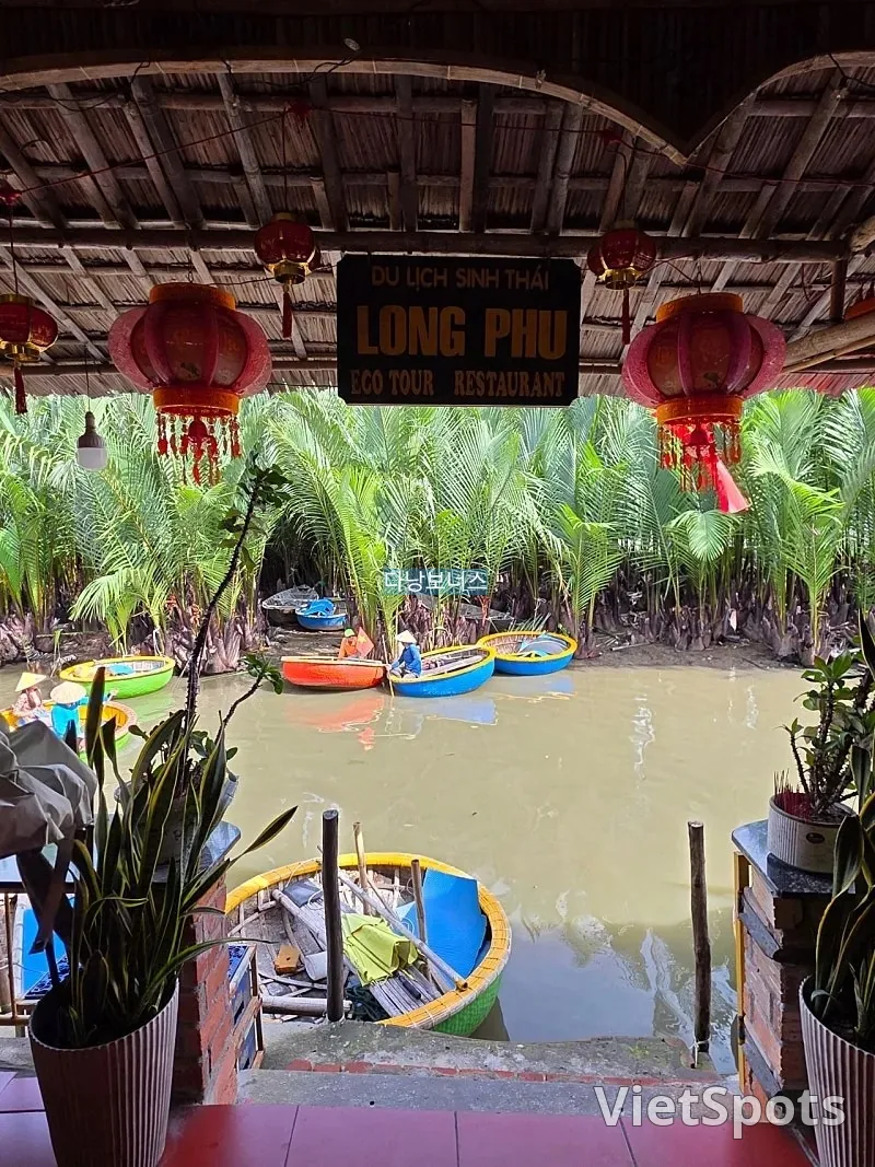 🇻🇳 很高兴见到你，多灵！