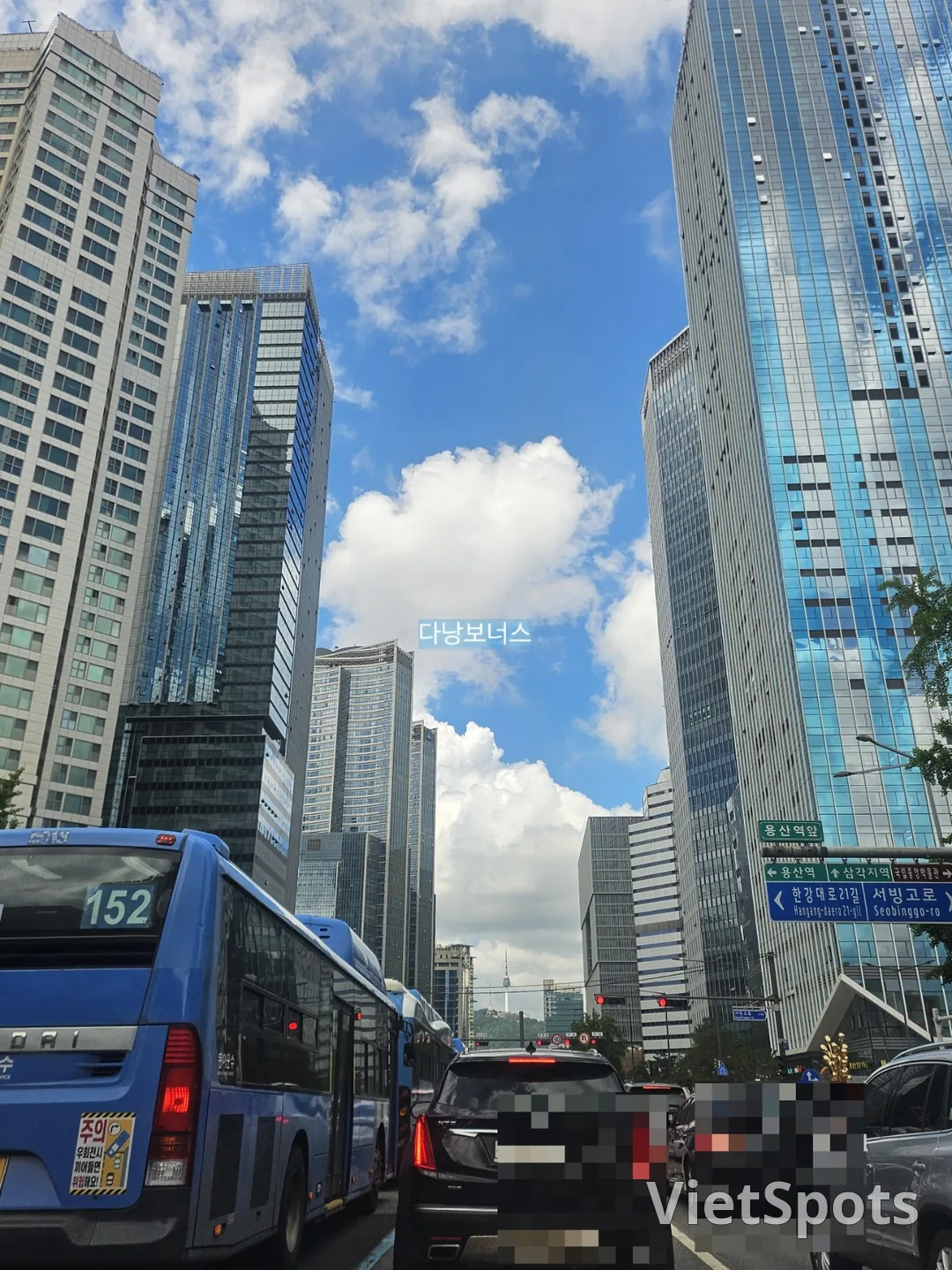 🇰🇷 Hãy rót rượu và kết bạn tại cầu Yongjak nhé (cực kỳ khuyến khích)