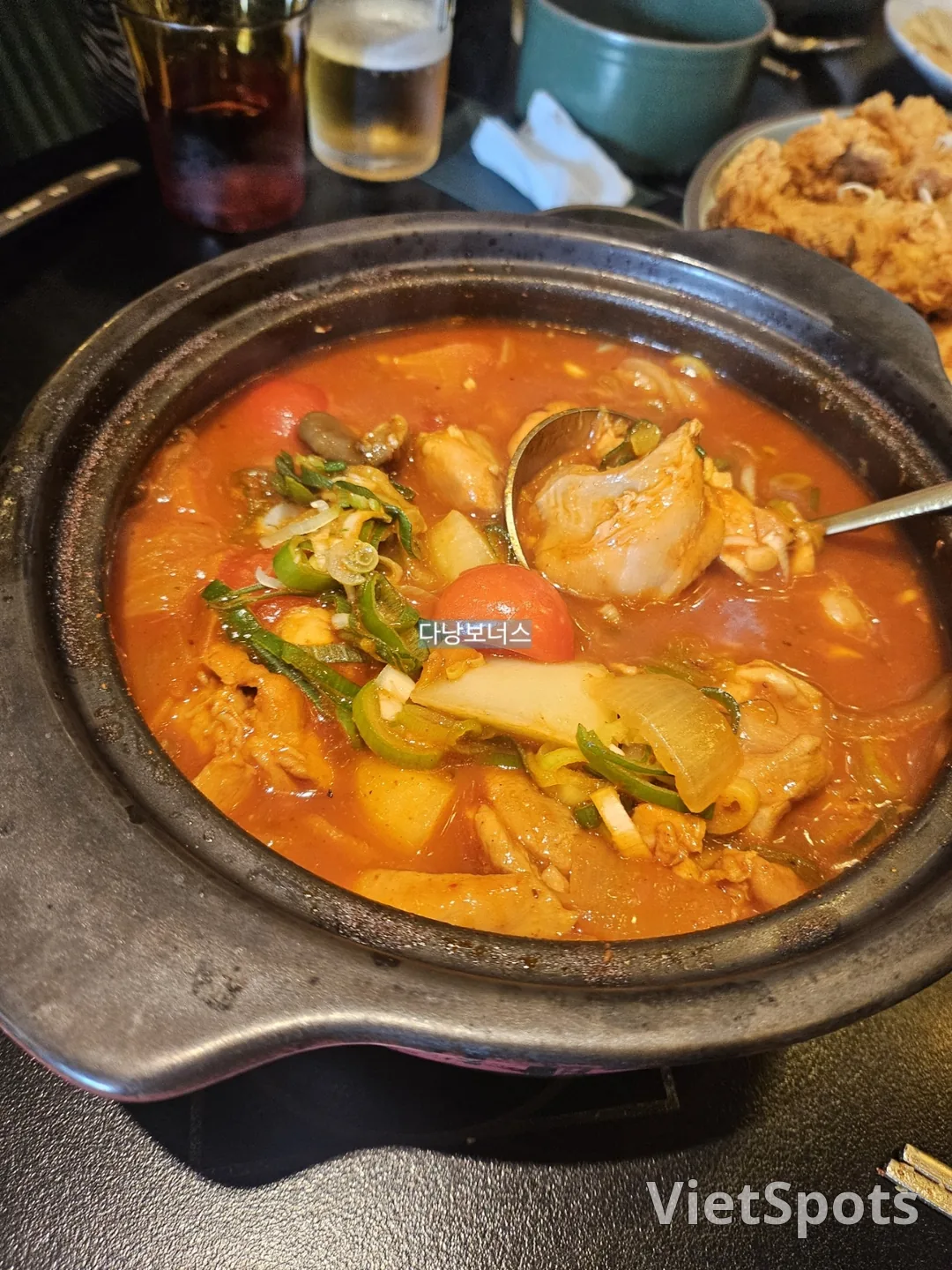 🇰🇷 Hãy rót rượu và kết bạn tại cầu Yongjak nhé (cực kỳ khuyến khích)
