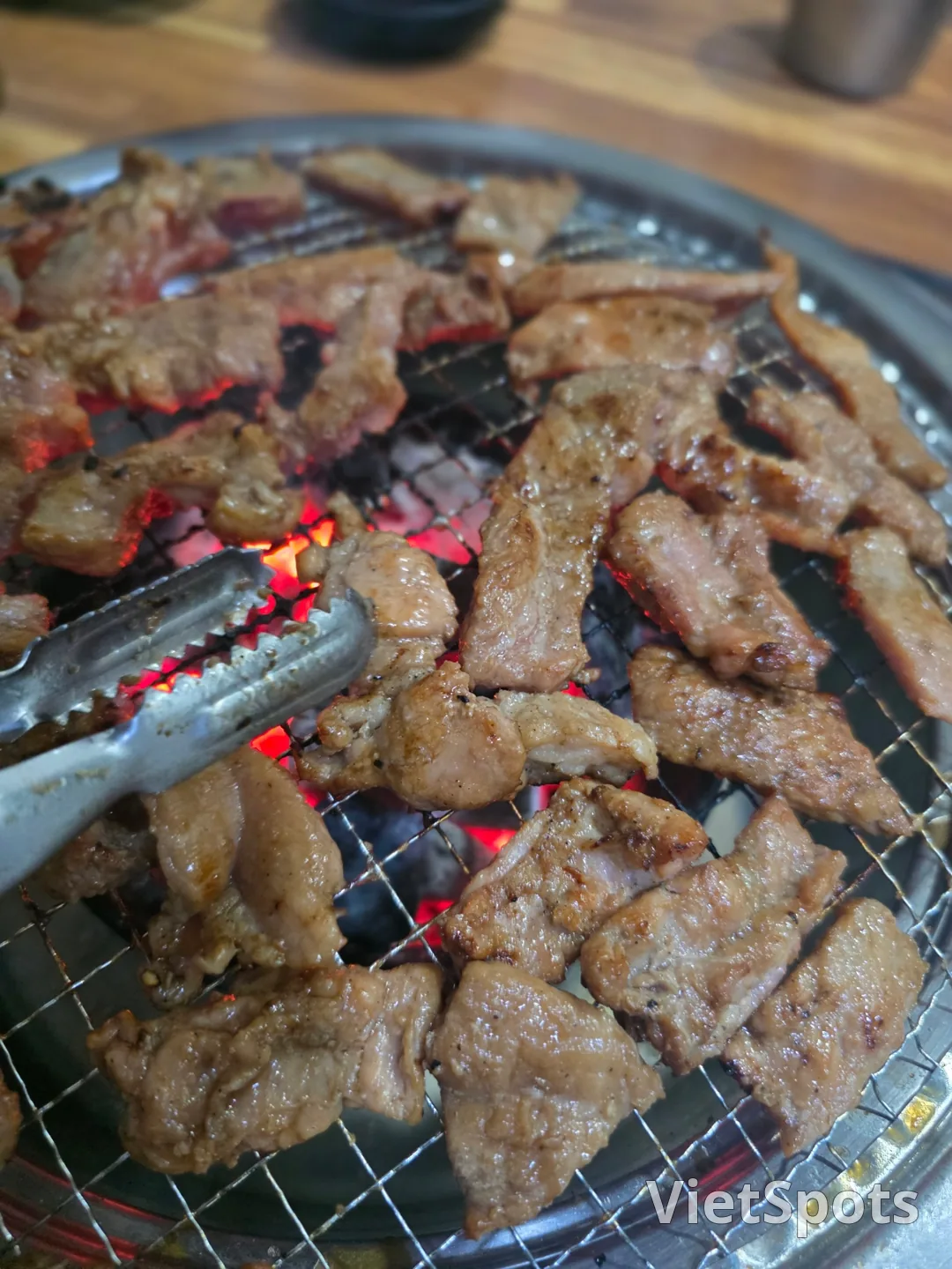 我来烤吧。