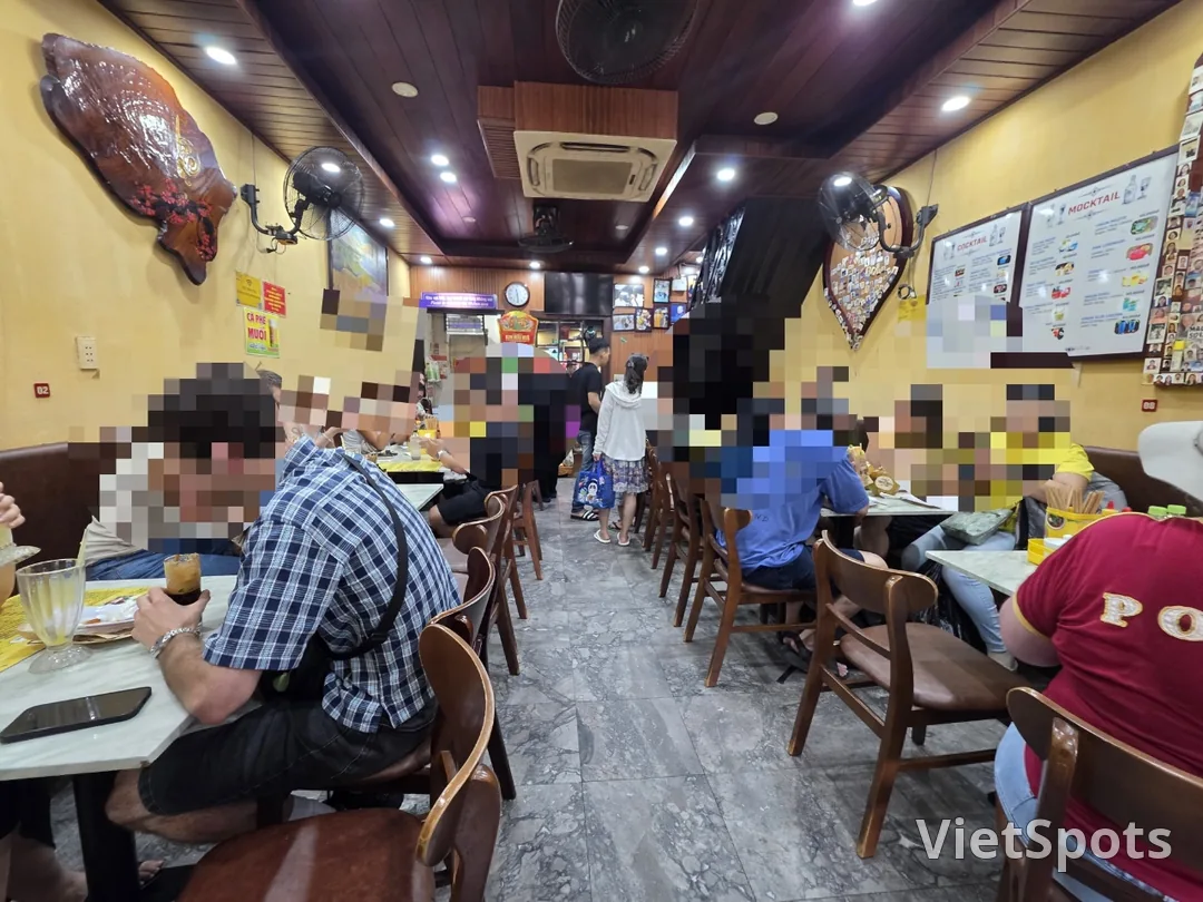 🇻🇳 होई एन बान्ह मी फुओंग (Bánh Mì Phượng)! एग बान्ह मी, 1,000 वॉन की खुशी