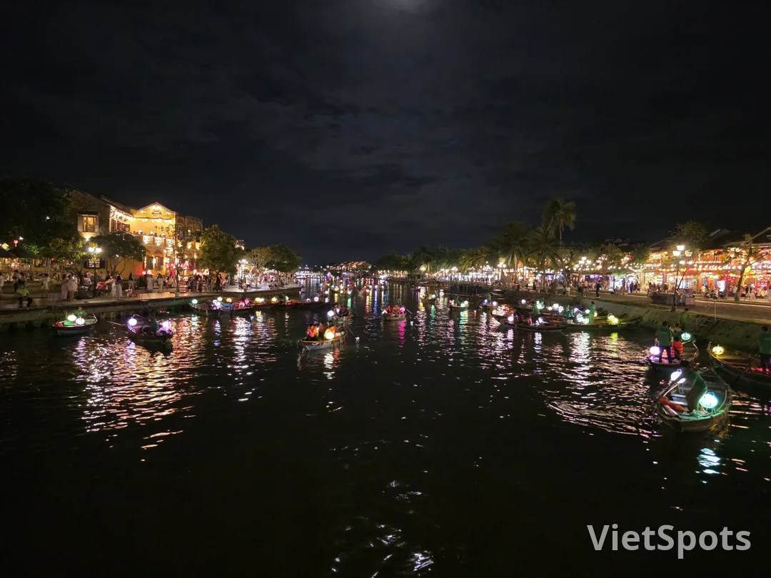 🇻🇳 ホイアン・トゥボン川の夜景〜 募るのは想いばかり〜（選曲🎵）