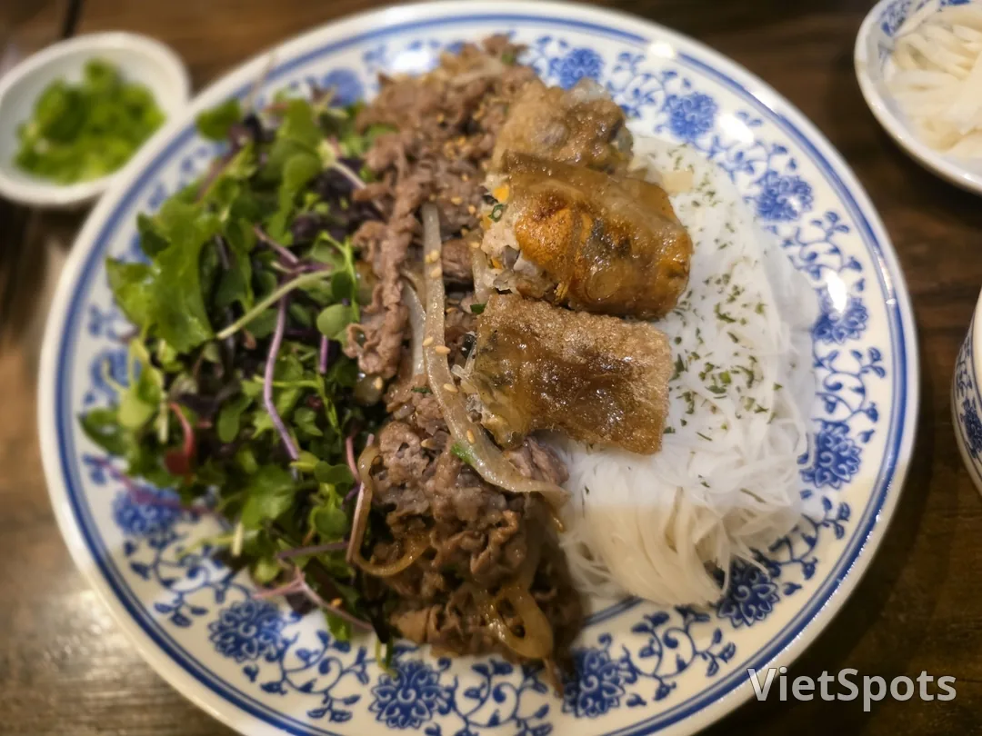 ブンチャー、とっても美味しいです〜