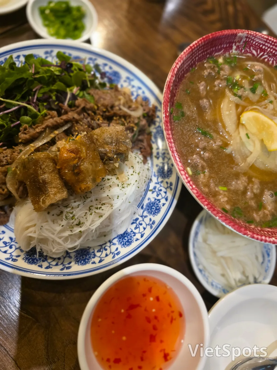 ブンチャー、とっても美味しいです〜