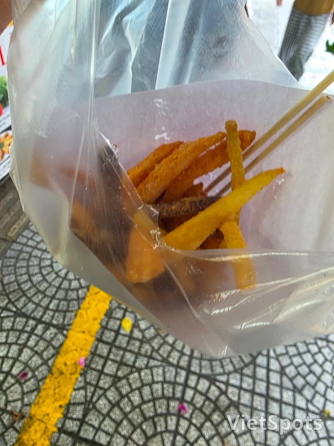 🇻🇳 Cuối cùng cũng được nếm thử khoai lang chiên!