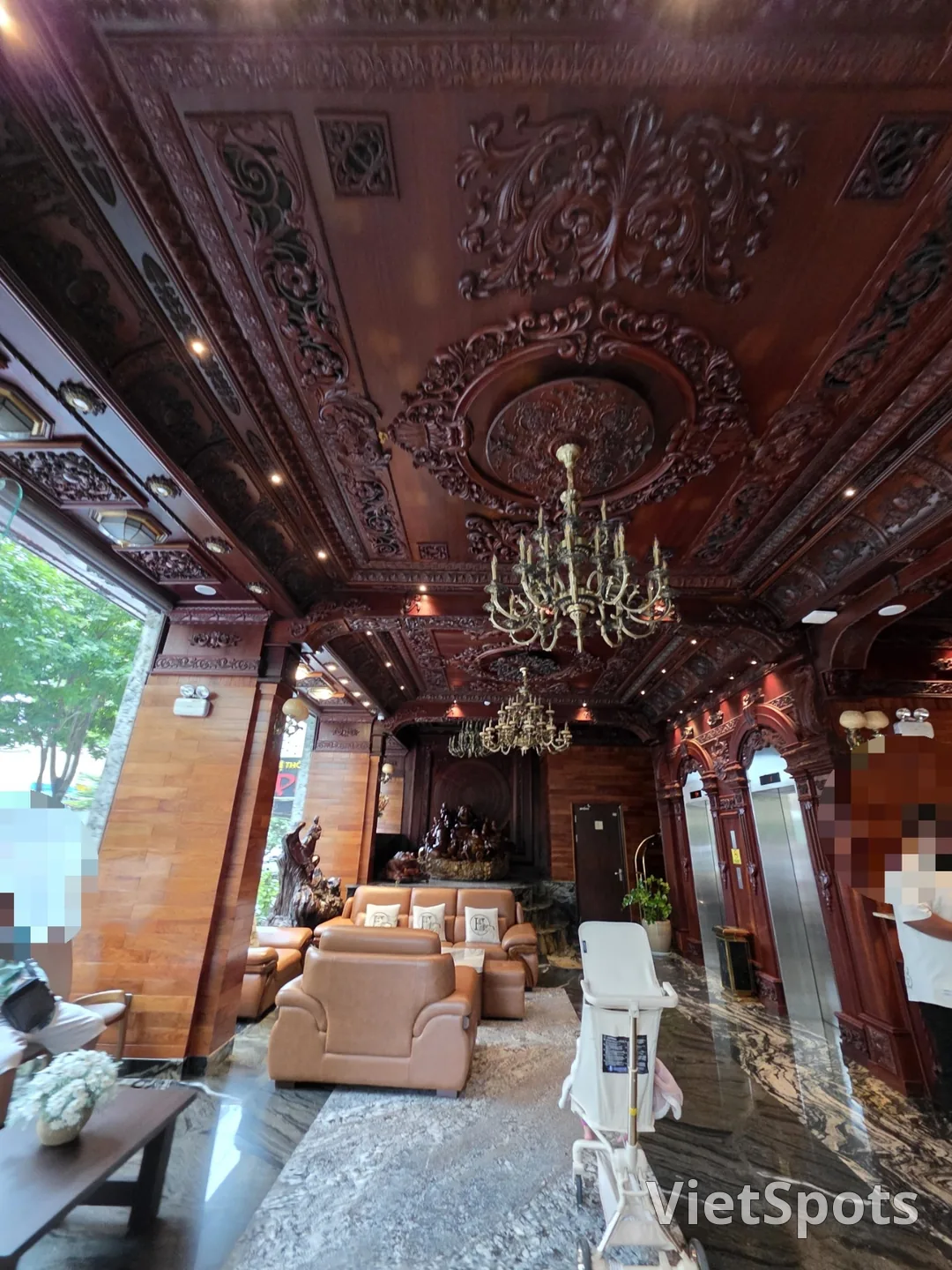 ๐ป๐ณ์์ ์ฒดํ#2_ Monalisa Luxury Hotel ๋ก๋น, ์ฒดํฌ์ธ