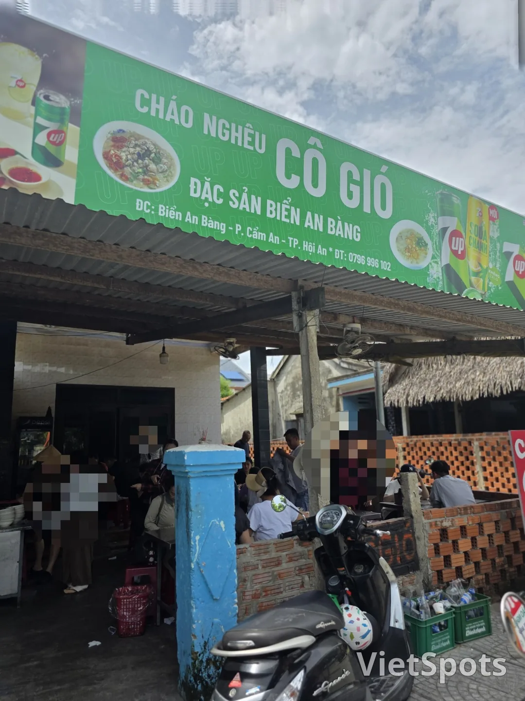 🇻🇳 Another visit to the famous clam porridge restaurant, Cháo nghêu, xương cô Gió