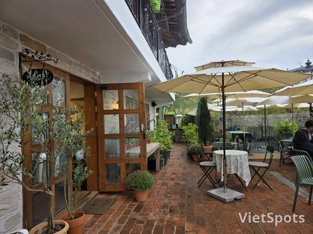 🇰🇷A charming and pretty cafe~ Rose Stella Garden