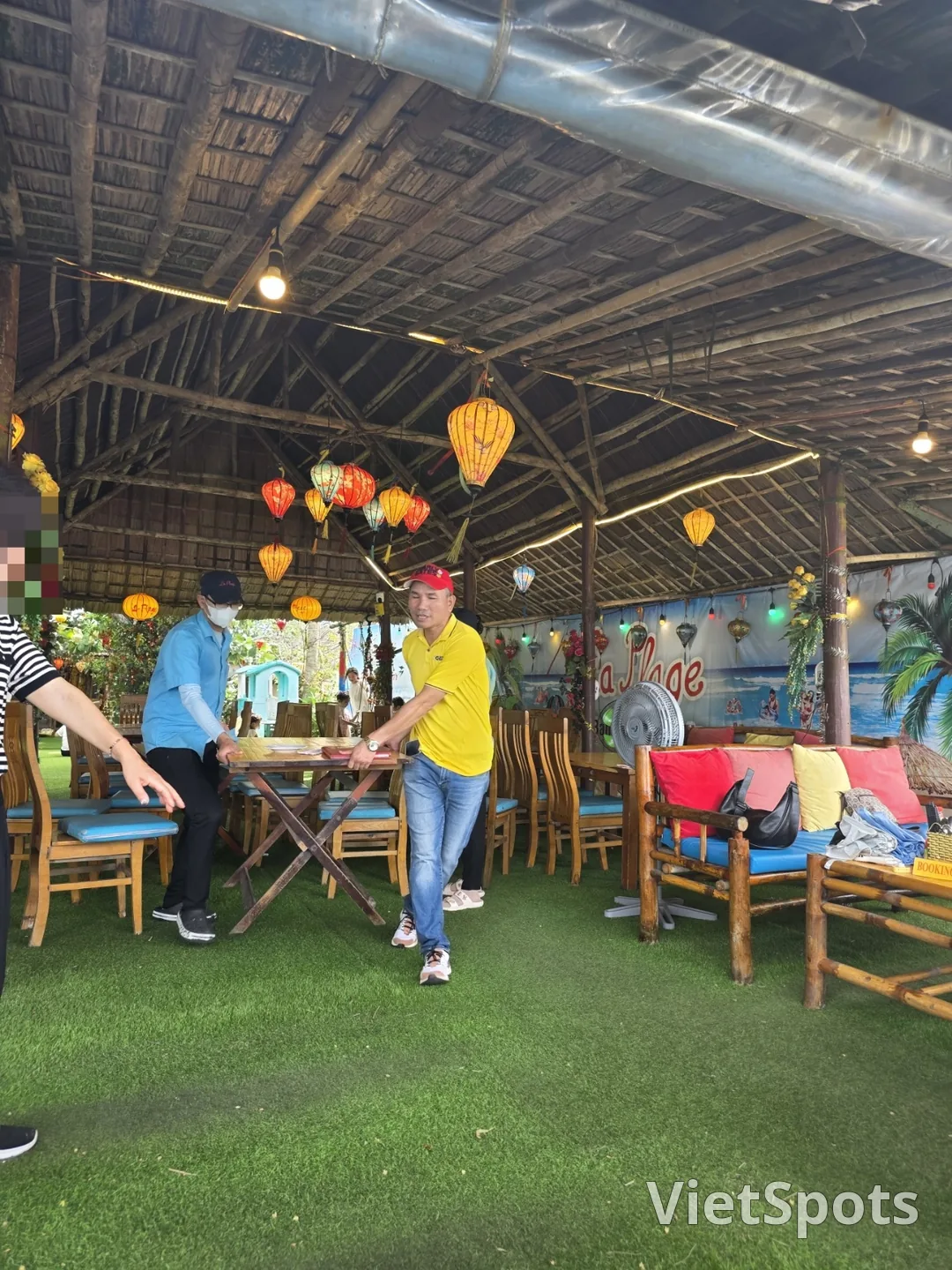 🇻🇳 Người nổi tiếng của khu phố chúng tôi~ Hướng dẫn viên Hwang Jeong~ 'Ơ? Lại nữa à?