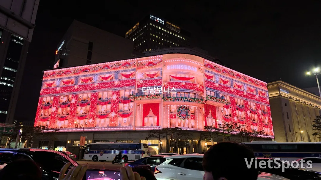 🇰🇷Рождество, которым мы уже насладились благодаря медиафасаду🎄