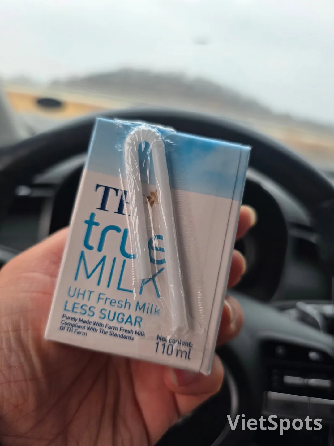 🇻🇳 ทริปดานังของแม่ลูกสามคน_ ไม่คิดเลยว่าจะซื้อนมเวียดนามกลับมาด้วย 😆 TRUE MILK อร่อยมากค่ะ~👍