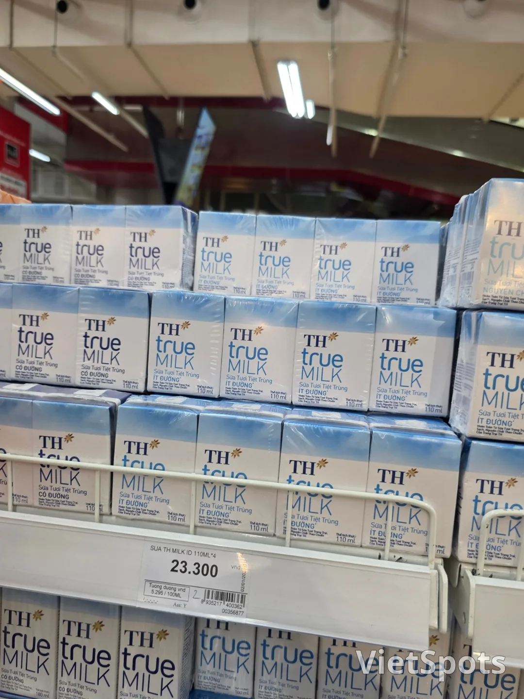 🇻🇳 ทริปดานังของแม่ลูกสามคน_ ไม่คิดเลยว่าจะซื้อนมเวียดนามกลับมาด้วย 😆 TRUE MILK อร่อยมากค่ะ~👍