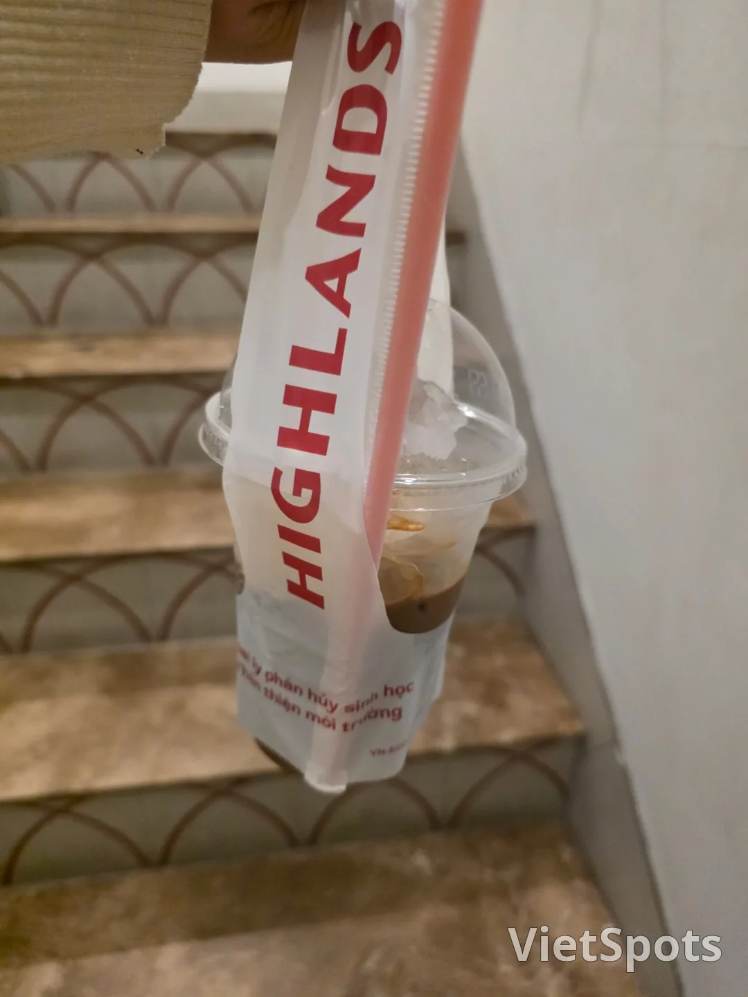 🇻🇳Chuyến đi Đà Nẵng của ba mẹ_ Highlands Coffee (Highlands Coffee 517 Trần Hưng Đạo)..Tại sao lại ngọt thế?!!!..😭(thanh toán GLN)