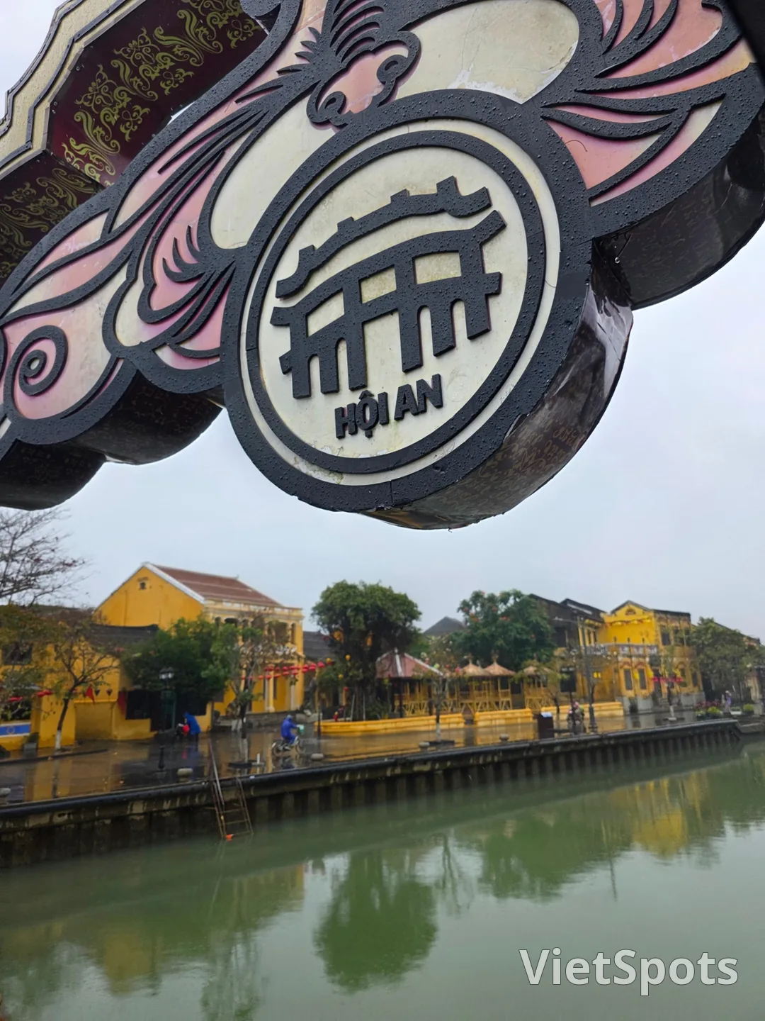 🇻🇳母娘三人のダナン旅行_雨のホイアンの朝の風景