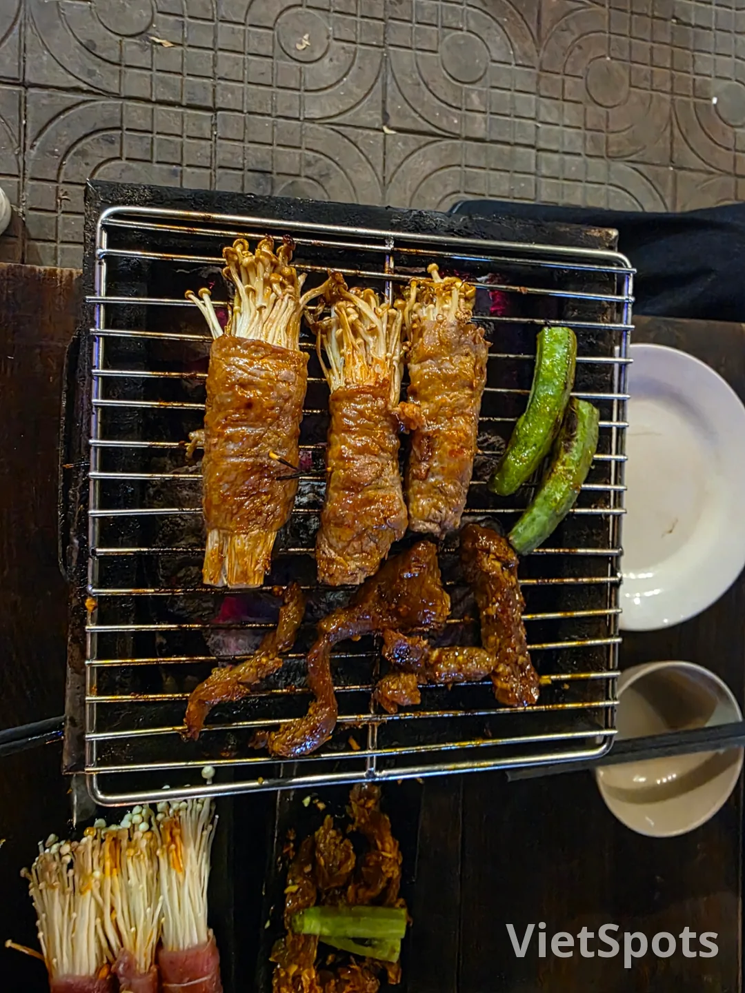 🇻🇳 Chuyến du lịch Đà Nẵng của ba mẹ con_ Quán BBQ than địa phương ngon ở Hội An (thanh toán bằng GLN)