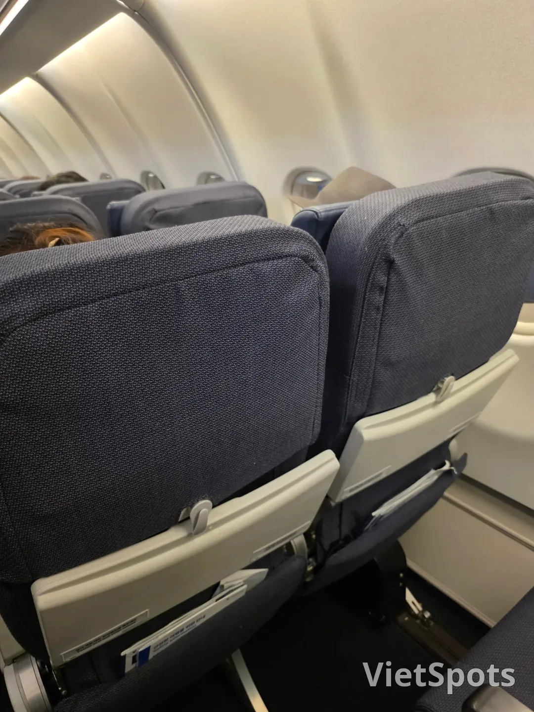 🇻🇳Chuyến du lịch Đà Nẵng của ba mẹ con_ Về nước) Bài đánh giá chuyến bay hãng Paranta Airlines (hạng phổ thông)