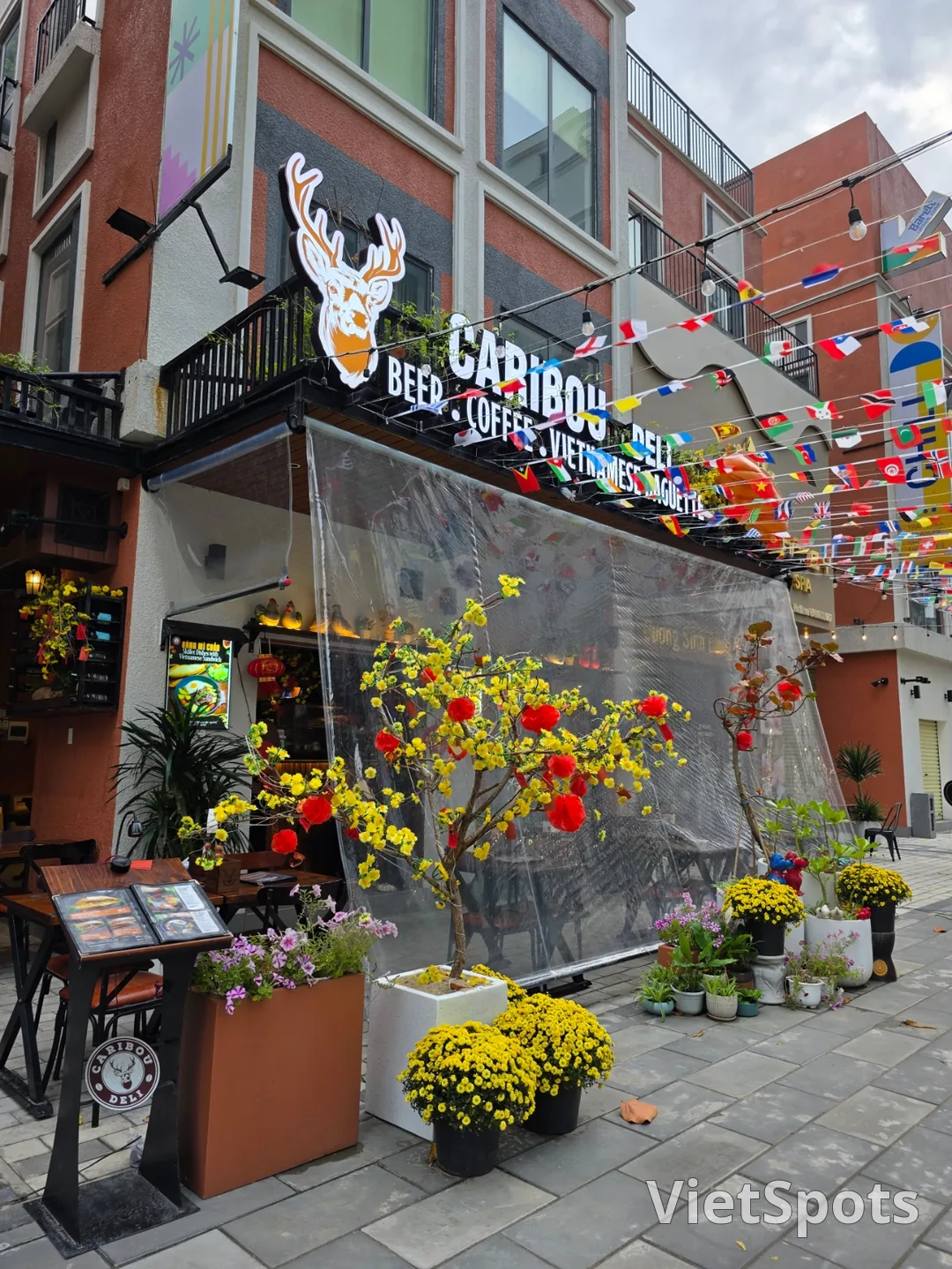 🇻🇳 Chuyến du lịch Đà Nẵng của ba mẹ con _ Barett URBAN ZONE