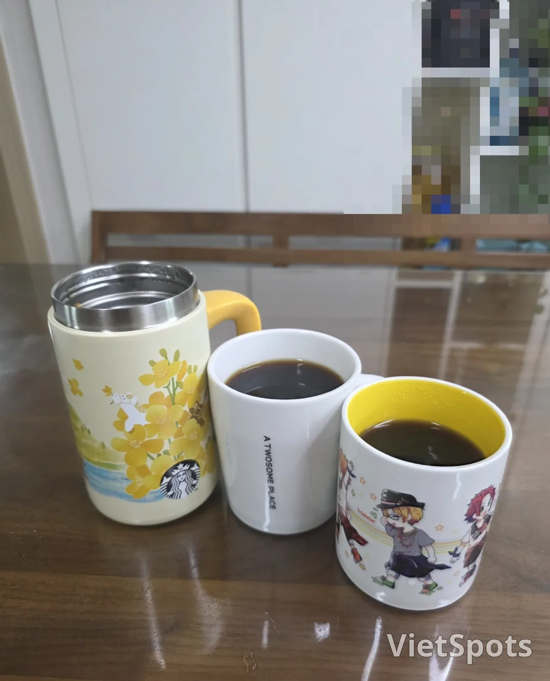 กาแฟเป็นเรื่องรอง