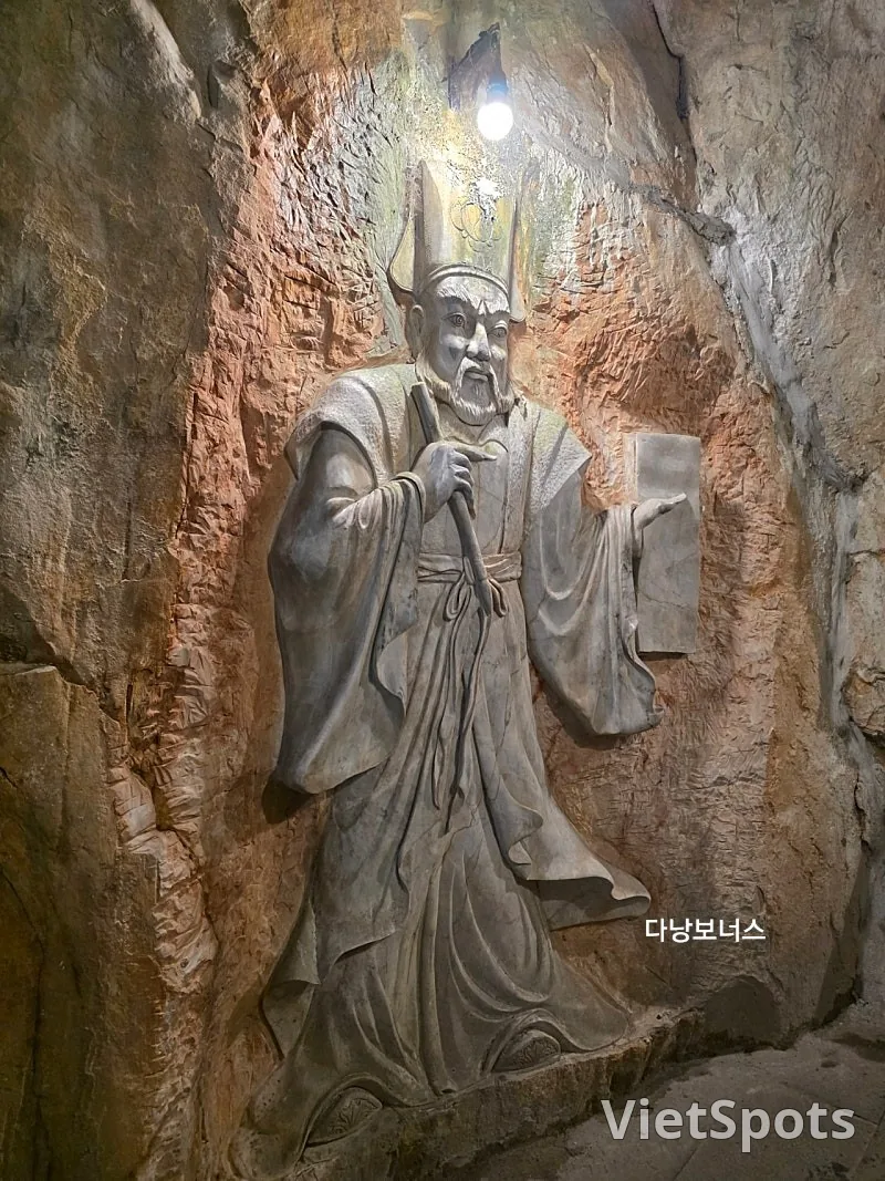 🇻🇳三代母女峴港之旅_會安特色生態之旅1️⃣ 五行山洞穴路線