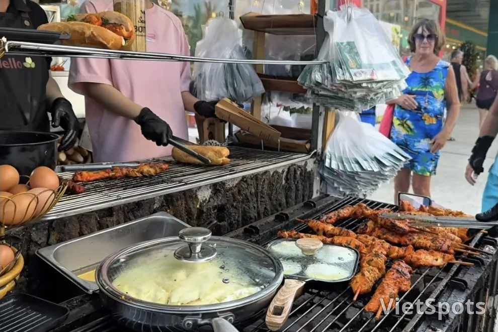 Bánh mì xiên que Đà Nẵng! Ngừng kinh doanh!?😢