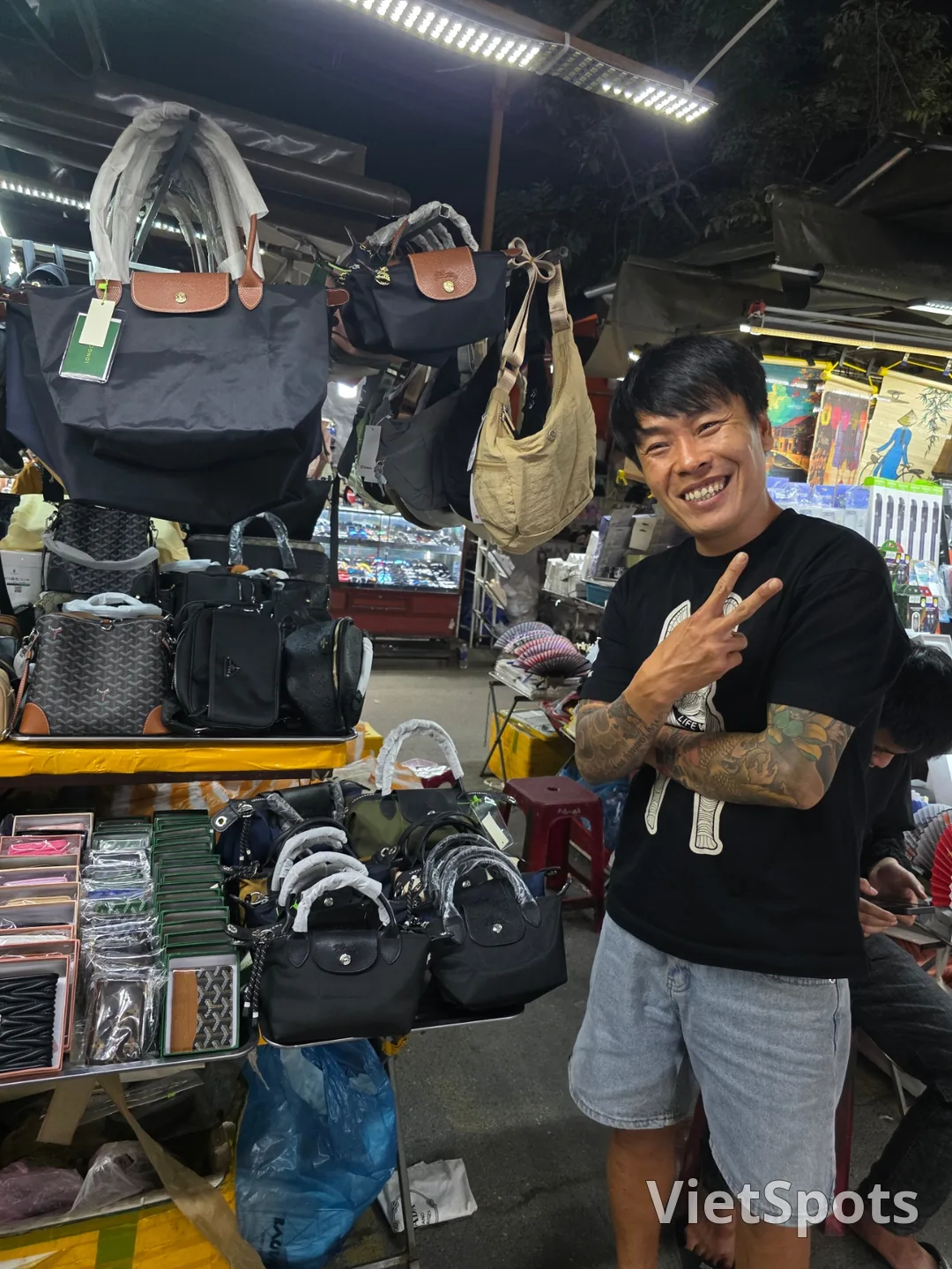 🇻🇳母女三人峴港之旅_ 真誠留下的會安夜市回憶
