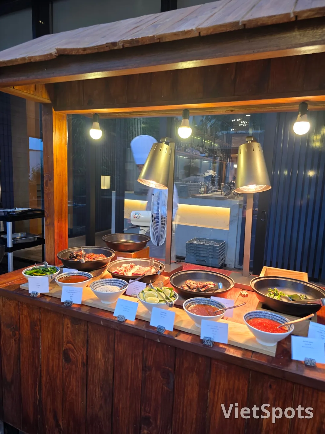 🇻🇳[Shilla Monogram Đà Nẵng] Bữa tối tuyệt vời nhất tại Bistro M, Buffet BBQ Grill & Chill