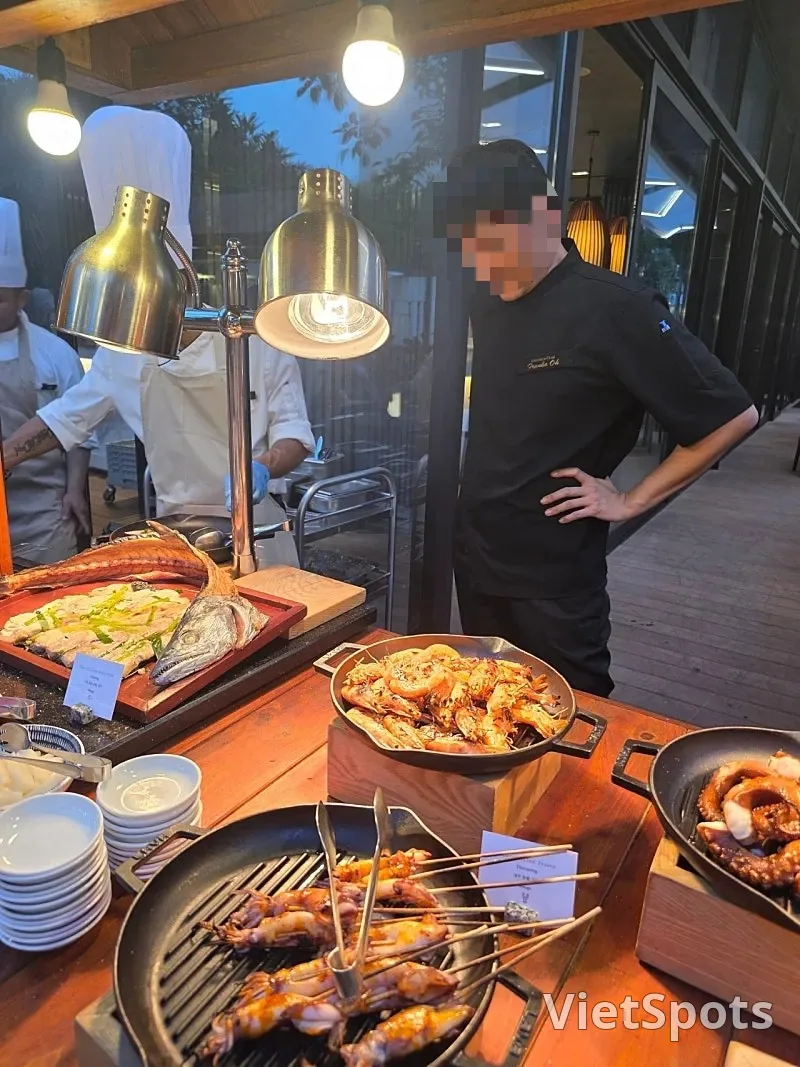 🇻🇳[Shilla Monogram Đà Nẵng] Bữa tối tuyệt vời nhất tại Bistro M, Buffet BBQ Grill & Chill
