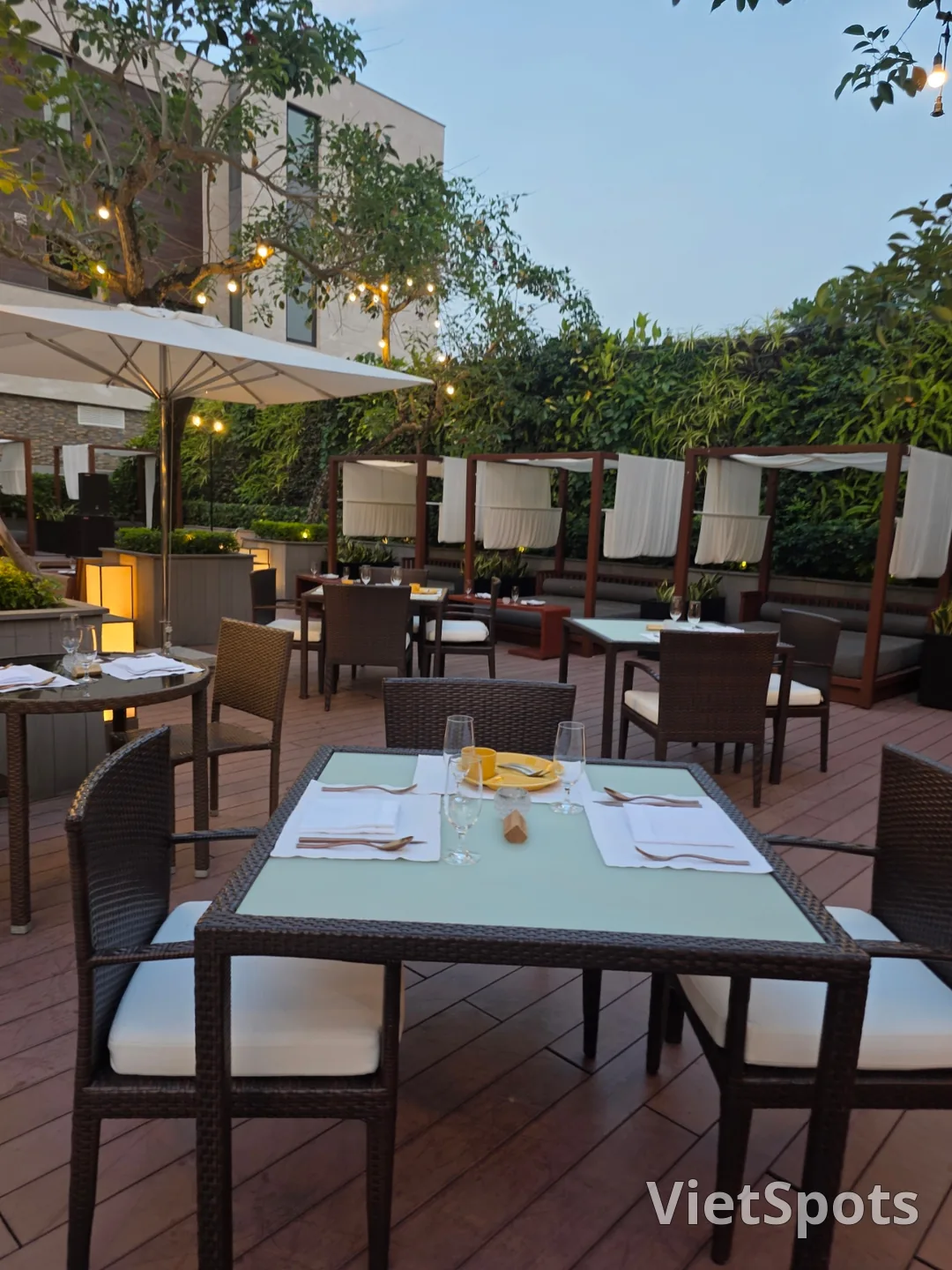 🇻🇳[Shilla Monogram Đà Nẵng] Bữa tối tuyệt vời nhất tại Bistro M, Buffet BBQ Grill & Chill