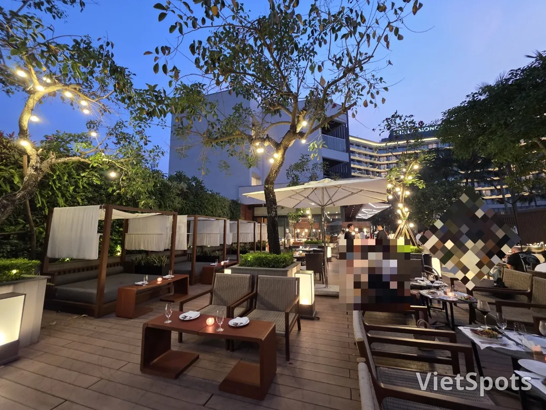 🇻🇳[Shilla Monogram Đà Nẵng] Bữa tối tuyệt vời nhất tại Bistro M, Buffet BBQ Grill & Chill