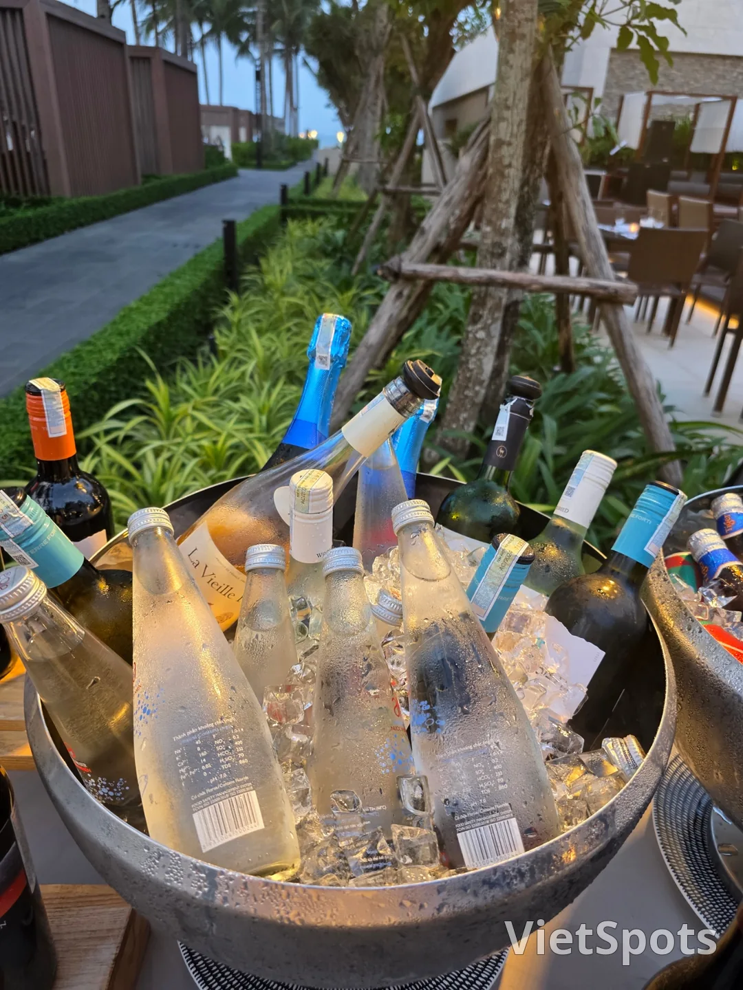 🇻🇳[Shilla Monogram Đà Nẵng] Bữa tối tuyệt vời nhất tại Bistro M, Buffet BBQ Grill & Chill