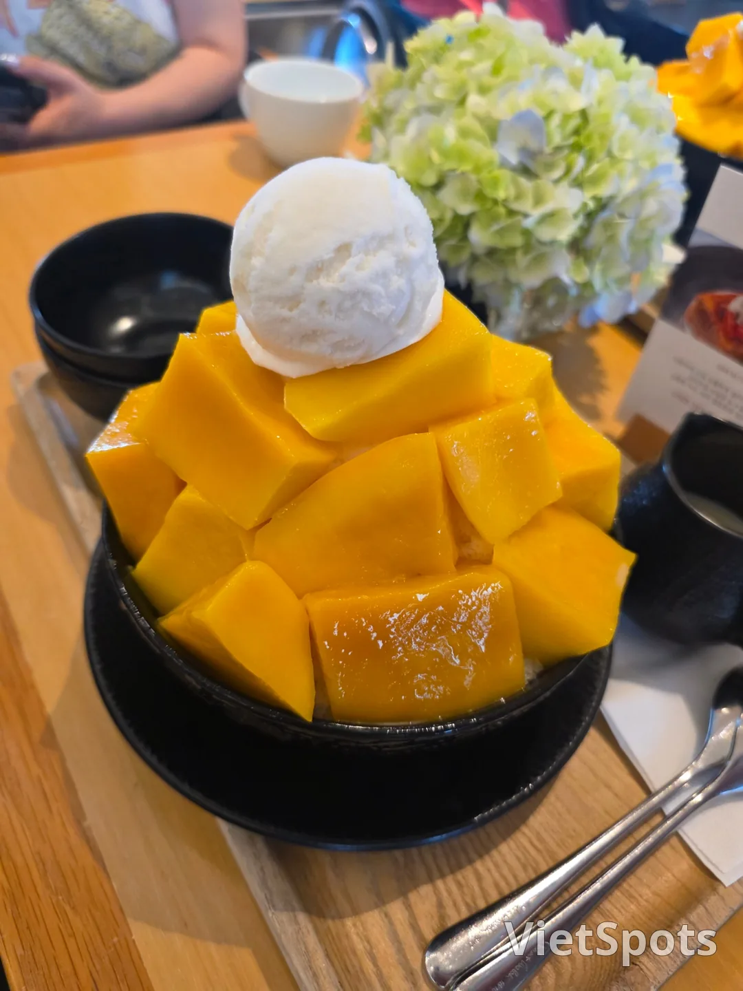 🇻🇳[Шилла Монограм Дананг] Дайнинг_ Bar M Манго Бингсу 🥭🍨