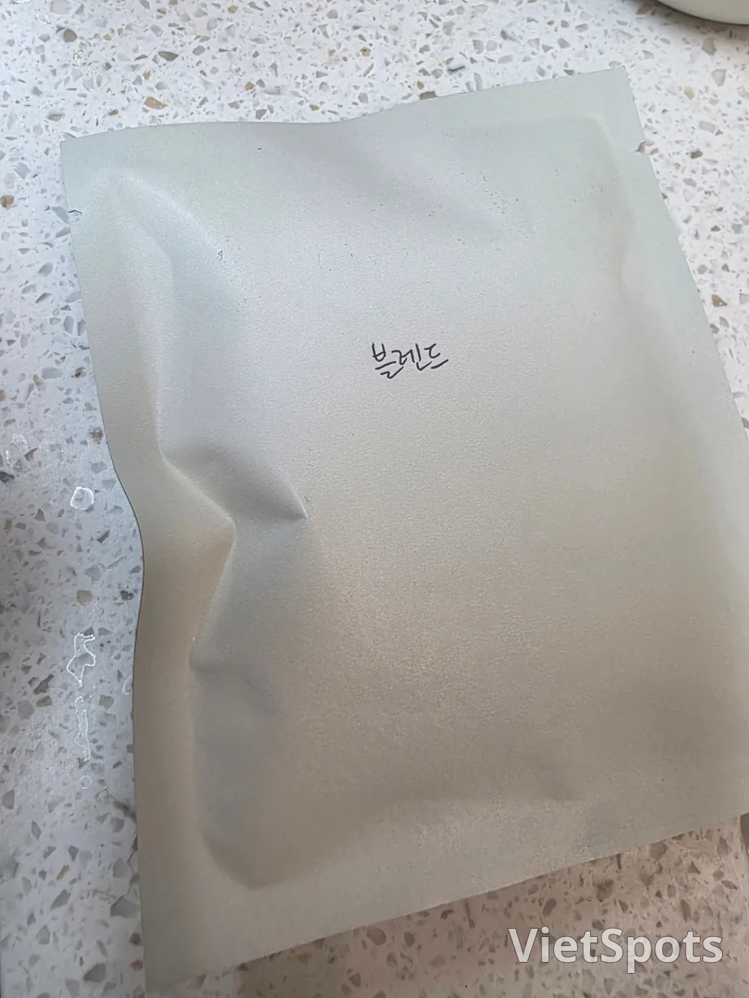 Là cà phê americano nóng